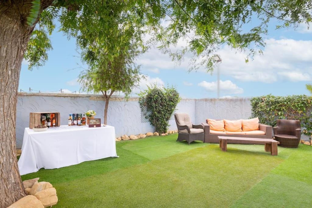 Finca Los Caleros Algorfa, Espana Luaran gambar